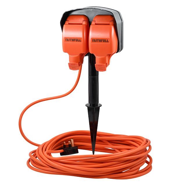 Faithfull Outdoor Ground Spike Socket IP54 230V 15M 13A