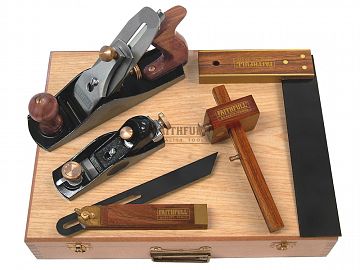 5 Piece Carpenters Tool Set